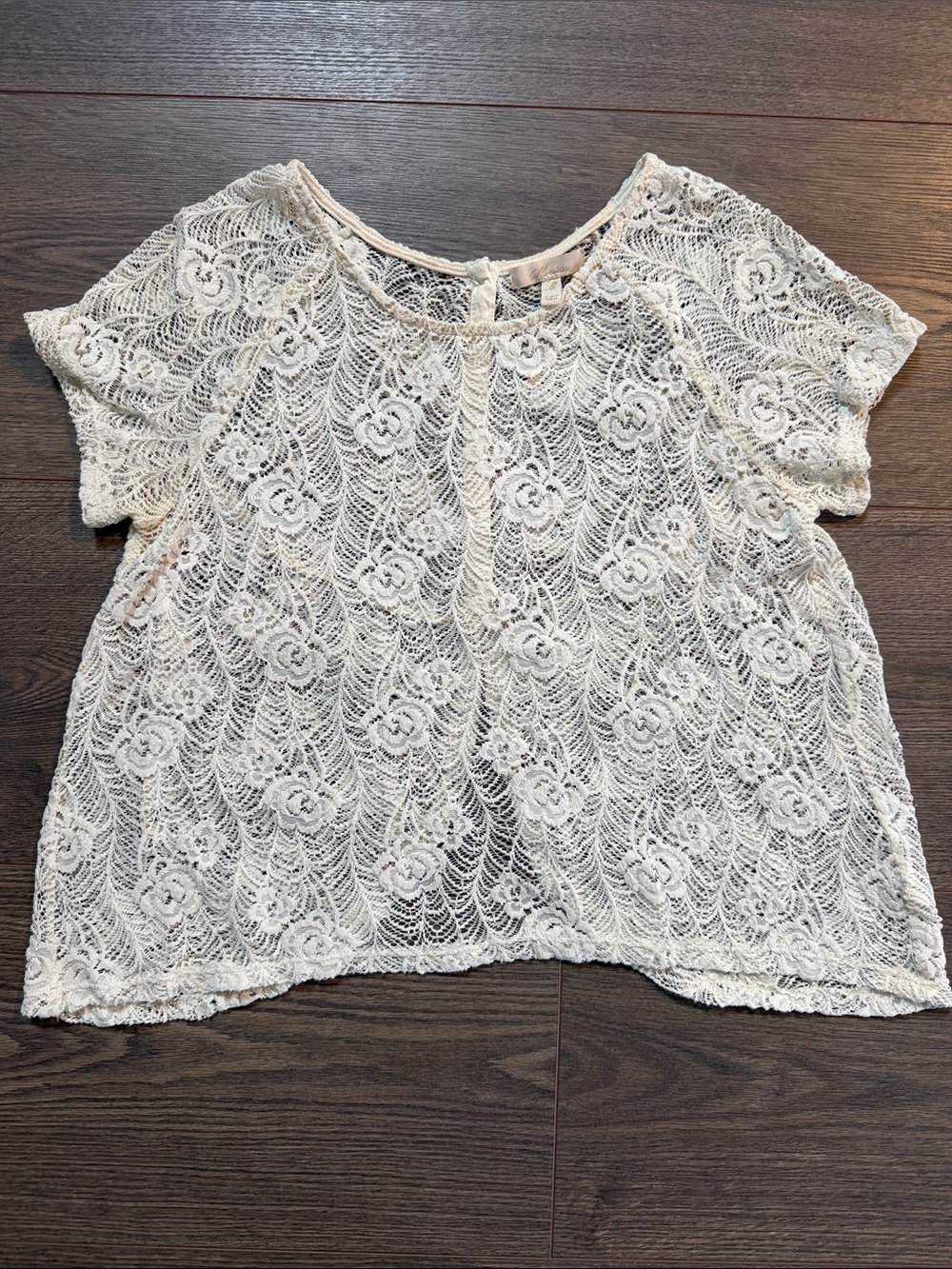 Monteau Women's Medium Short Sleeve Cream Lace Top Button Detail Bridal Floral
